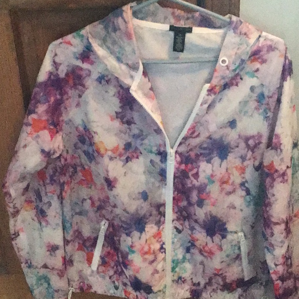 Light weight juniors jacket